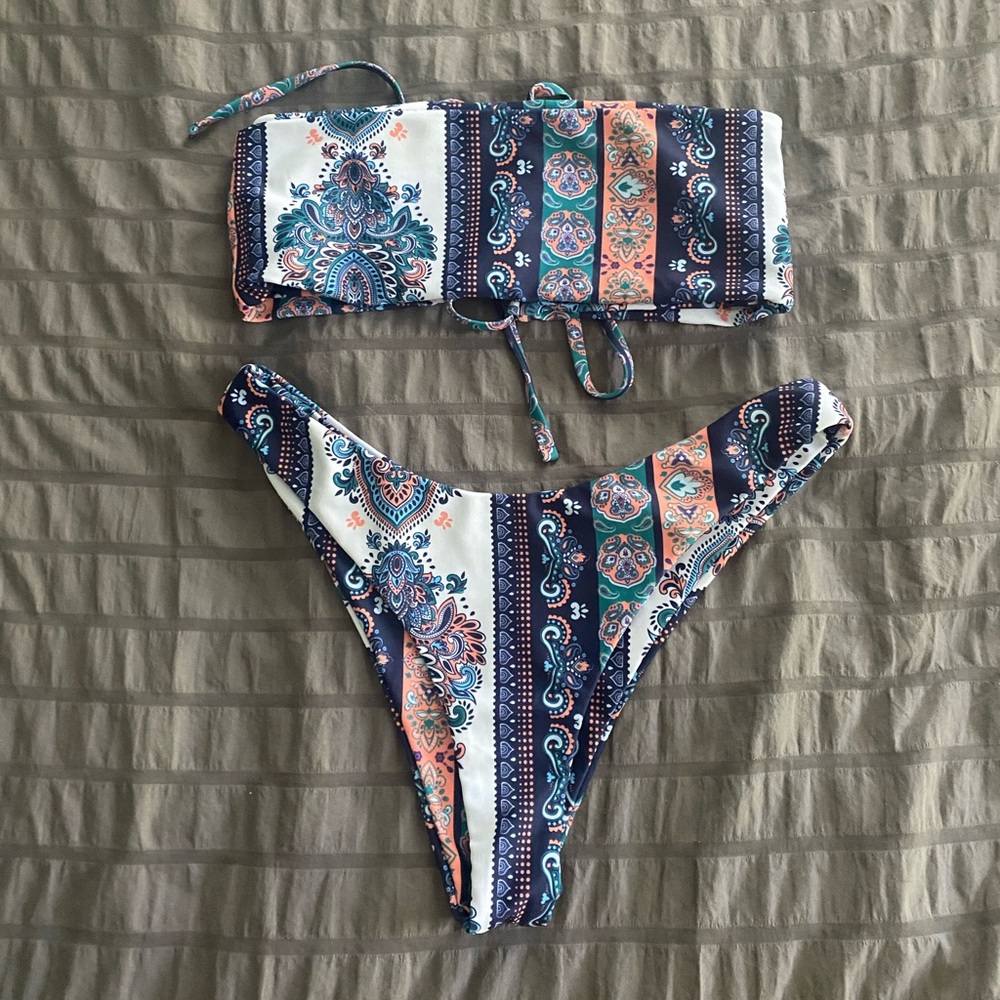 Printed bikini
